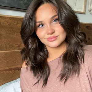 Meet your Posher, Sara